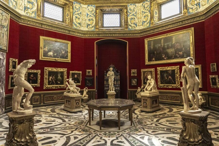 Uffizi Gallery Tickets, Old Town & Duomo Private Guided Tour - A Closer Look at the Tour Experience