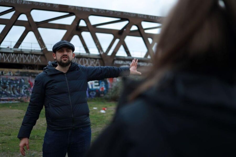 Urban Canvas: Exploring Shoreditch's Vibrant Street Art - The Value of This Street Art Tour