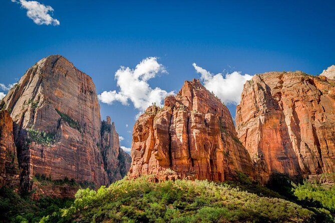 Utah Mighty 5 National Parks Self-Guided Driving Audio Tours - Zion National Park