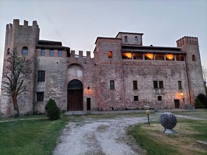 Valbona: Castello DI Valbona Visit - A Walk Through the Castle: What to Expect