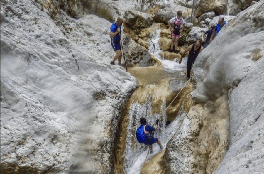 Valencia: Amazing river hike by Friar River Canyon in Bicorp - The Itinerary in Detail