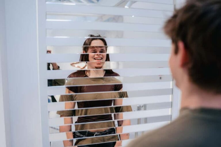 Valencia: entry ticket to the Museum of Illusions - The Experience and How to Make the Most of It