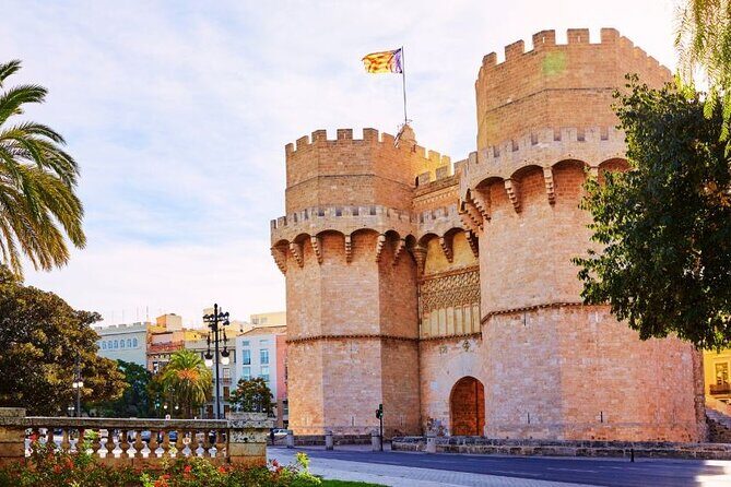 Valencia Exploration Game and City Tour on your Phone - Is this tour right for you?