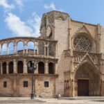 Valencia: Guided City Walking Tour with Tapas Tastings - The Value of a Guided Tour with Tapas