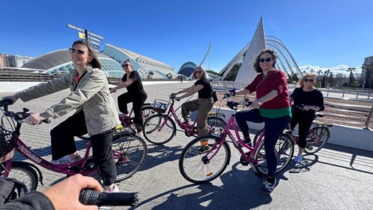 Valencia: Guided Private Bike Tour with Tapas and Drinks - Who Is This Tour Best For?