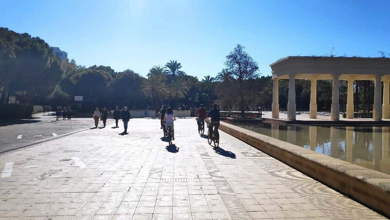 Valencia: Highlights Bike Tour with a Guide - Who Will Love This Tour