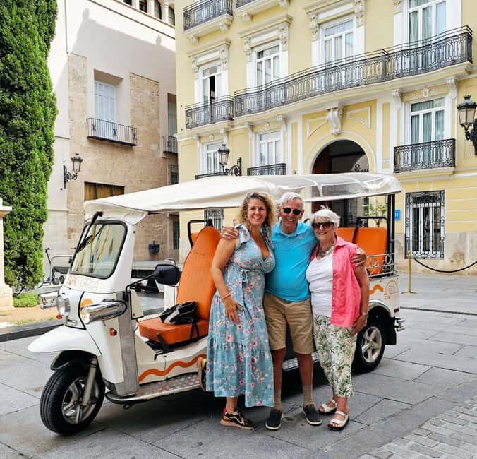 Valencia: Historical Tuk Tuk Tour (1h) - The Itinerary in Detail