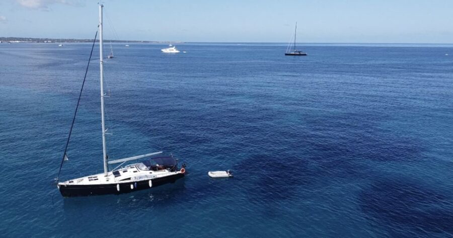 Valencia: Private Boat Trip with Paddle Boarding and Drinks - Discovering Valencia from the Water