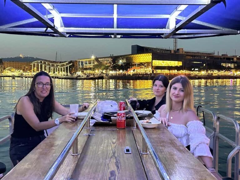 Valencia: Private Evening Cruise with Dinner and Drinks - The Practical Side: Price, Duration, and Booking
