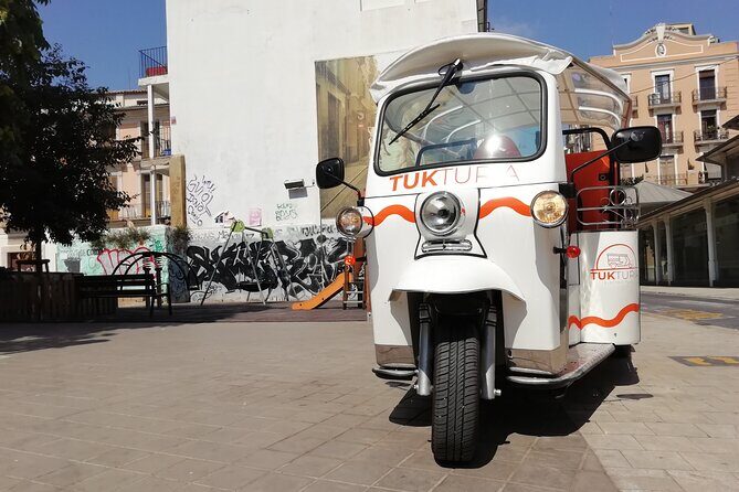 Valencia: Tuk Tuk Historical Tour - Full Access to Valencia’s Old Town