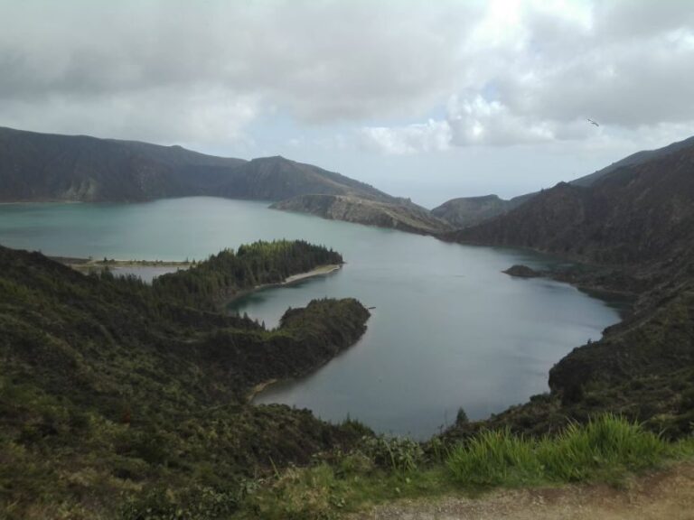 Van Tour - Lagoa do Fogo ( Half day) - The Highlights in Detail