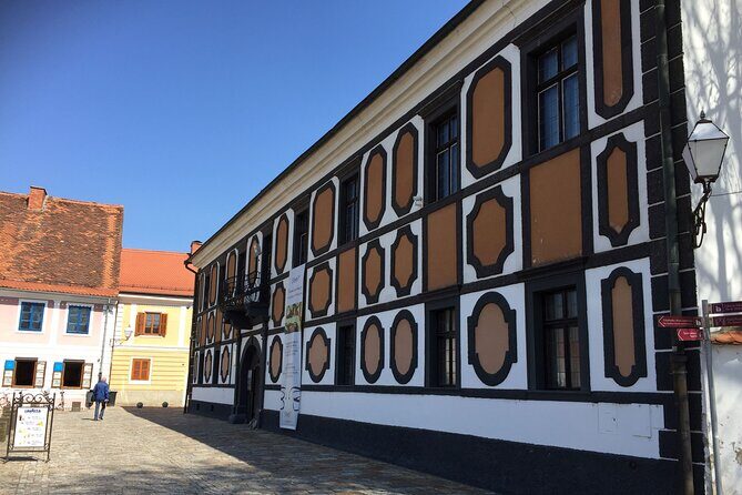 Varazdin Baroque Town & Trakoscan Castle, Small Group from Zagreb - Practical Details and Value