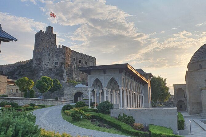 Vardzia. Lake Paravani, Khertvisi & Lomisa castle, Rabati - The Practical Details