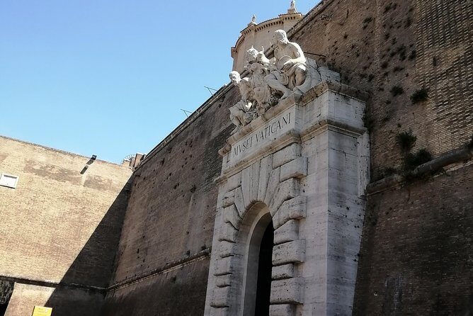 Vatican city private tour with museum,sistine chapel& st Peter VIP no line entry - Inside St. Peter’s Basilica: A Seamless Experience