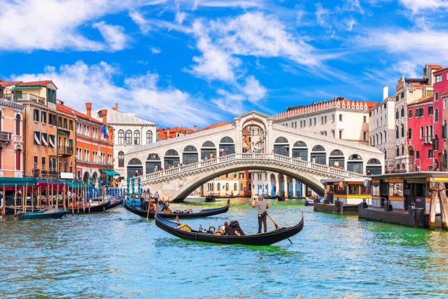 Venice: 30 minutes Enchanting Gondola Ride - The Realities: What Travelers Say