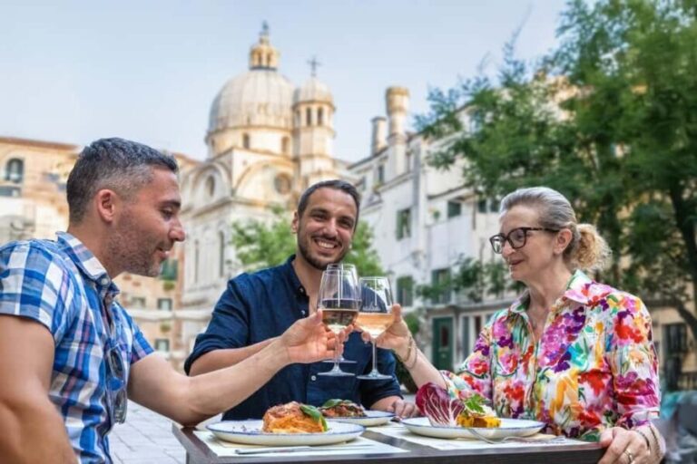 Venice Food Tasting Tour: Bites, Wine, Dinner & Local Guide - What the Reviews Say