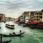 Venice: Gondola tour with live introductory commentary and audio guide - Why This Tour Might Be Perfect for You