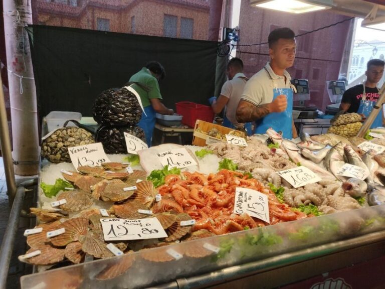 Venice: Local Fish Market With Cicchetti, Lunch, and Wine - What the Reviews Say: Authenticity, Knowledge, and Slight Disappointments