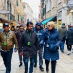 Venice on Foot and Water: Walking Tour with Gondola Ride - Authentic Insights from Travelers