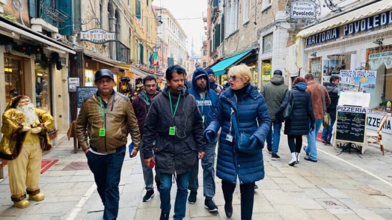 Venice on Foot and Water: Walking Tour with Gondola Ride - Authentic Insights from Travelers