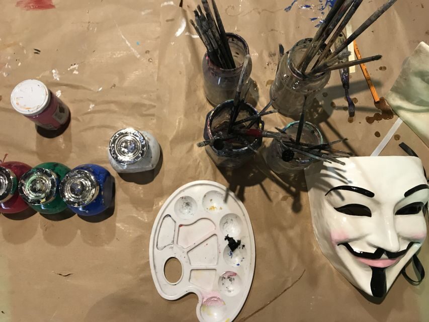 Venice: Paint your own Venetian Mask Workshop - Practical Details That Matter