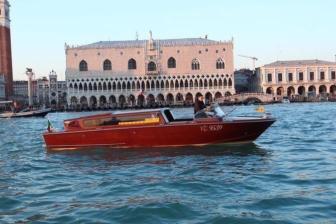 Venice Private Departure Transfer by Water Taxi: Central Venice to Cruise Port - What Do the Reviews Say?