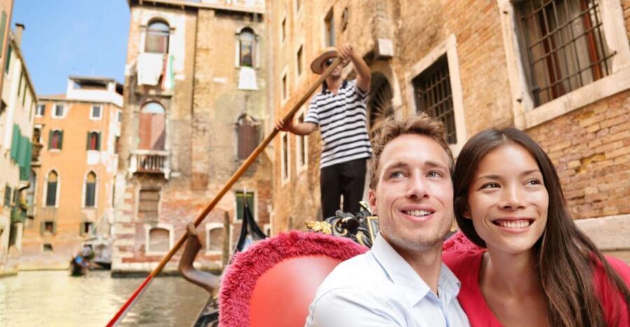 Venice: Private Gondola Ride - Who Should Consider This Tour?