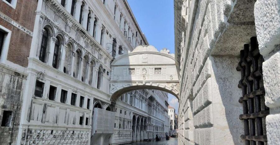 Venice Walking Tour and Doge's Palace Guided Visit - Who Is This Tour Best For?