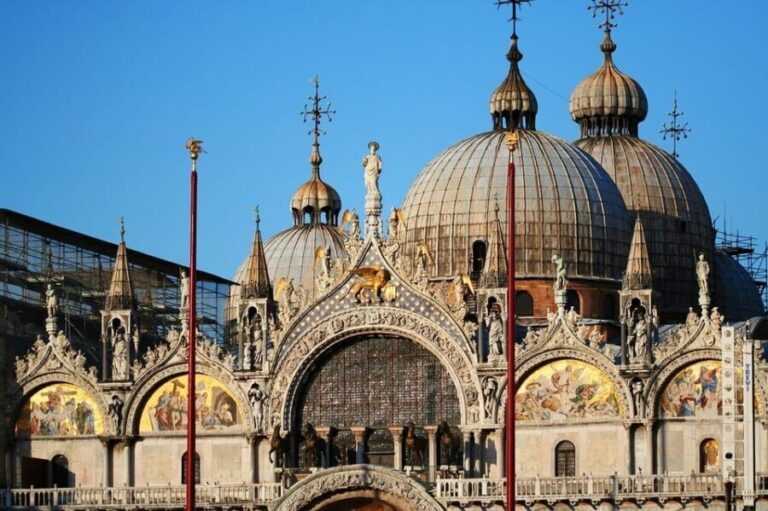Venice:St. Mark's Basilica Guided Tour with Terrace & Museum - The Guide’s Role and Authenticity
