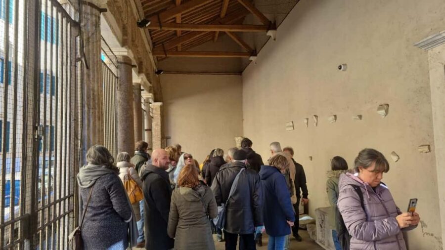 Venture beneath San Giovanni with a speleologist - What makes this tour special?