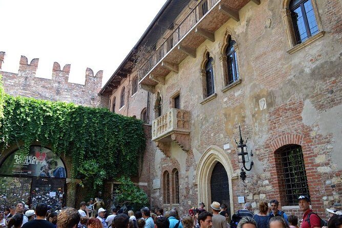 Verona, Romeo & Juliet, private guided tour from Milan - Practical Details and Considerations