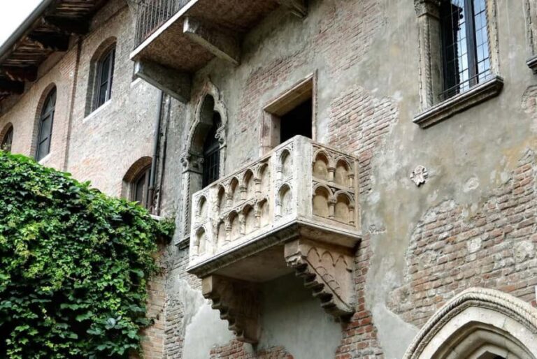 Verona Small-Group Walking Tour: Top Sights & Hidden Gems - A Genuine Look at the Experience