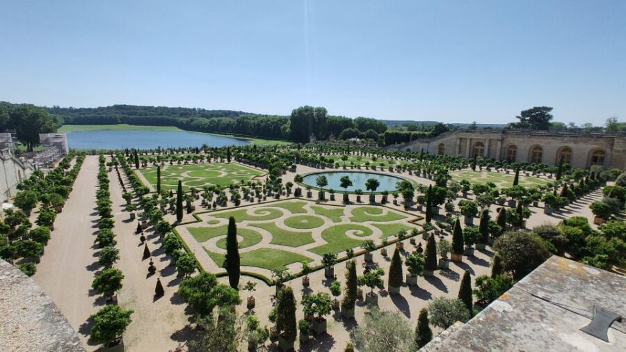 Versailles: Garden Private Guided Tour & Palace Entry Ticket - What to Expect During the Tour