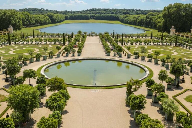 Versailles Palace Guided Tour with Hotel Roundtrip Transfers - Who Is This Tour Best For?