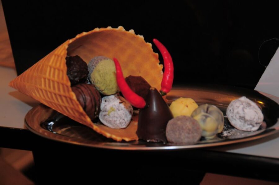 Vienna: 2.5-Hour Viennese Coffee, Cake, and Chocolate Tour - The Itinerary Breakdown