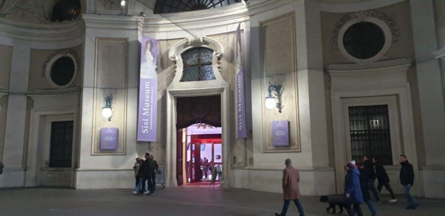 Vienna: Hofburg Palace and Principessa Sissi Tour - What’s Included and What to Keep in Mind