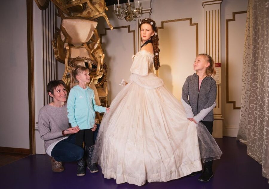 Vienna: Madame Tussauds Admission Ticket - The Value of This Experience