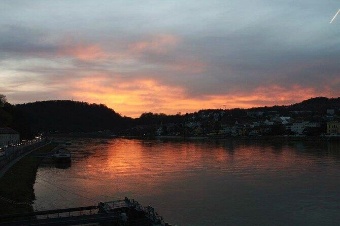 Vienna: Private Tour Mauthausen and Linz - Practical Considerations and Tips