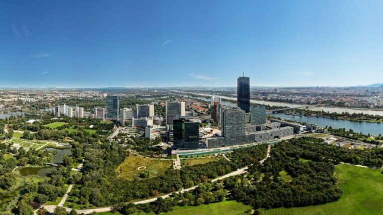 Vienna: Skip-the-Line Entrance Ticket to the Danube Tower - The Experience: A Closer Look