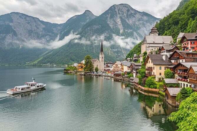Vienna: small group tour Hallstatt with skywalk, boat, mine - Who Should Consider This Tour?