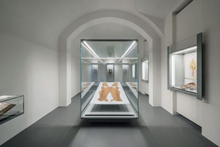 Vienna: St. Stephen's Cathedral & Dom Museum Wien Tickets - What to Expect