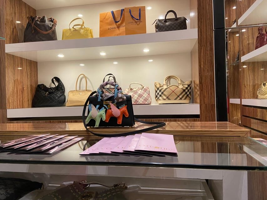 Vienna: Sunday Shopping Experience in the Iconic Ringstrasse - Detailed Breakdown of the Itinerary