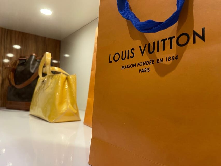 Vienna: VVIP Designer Shopping with Angelina Hot Chocolate - Why This Tour Works for Travelers