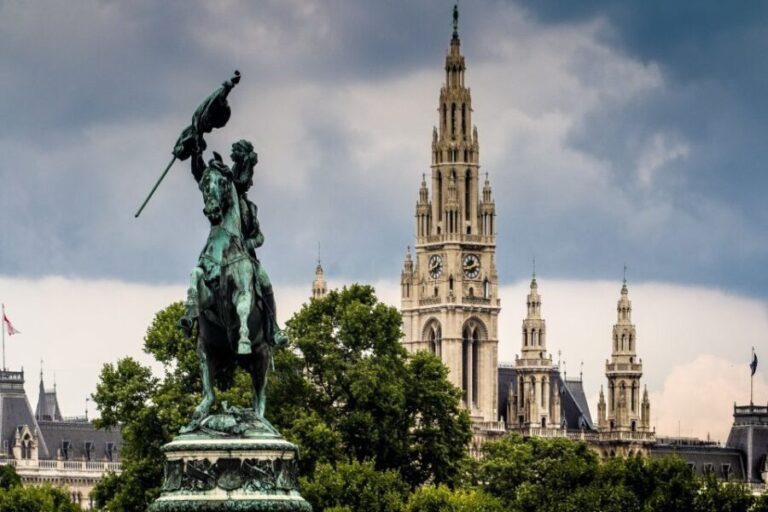 Vienna: World War II Historical Walking Tour - Who Will Love This Tour?