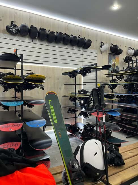 Vilnius: Indoor Ski Academy Introductory Lesson - FAQ
