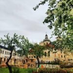 Vilnius: Small group Walking Tour with a Local Guide - The Value of a Guided Walk