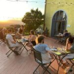 Vinci: Wine Tasting & Local Tuscan Food Dinner - Who Is This Tour Best For?