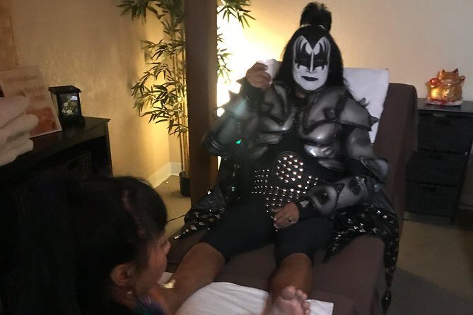 VIP 60 Minute Body Massage w/ Hot Stones - The Reality of the Massage and Service