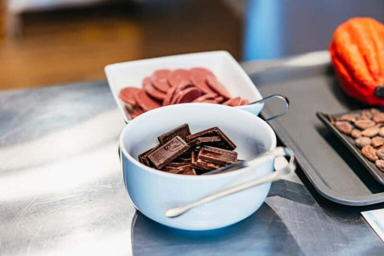 VIP pass: Make Your Own Chocolates Workshop with Tastings - Who Will Love This Experience?