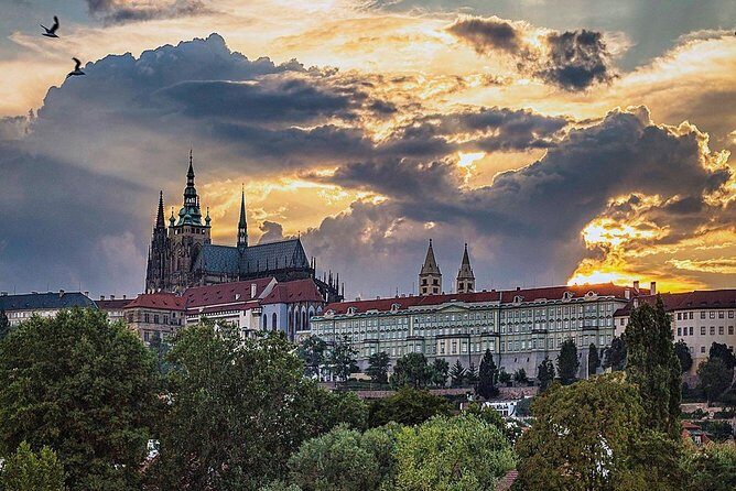 VIP Private tour Prague: Castle, Lunch, Beer, Boat - The Value for the Price